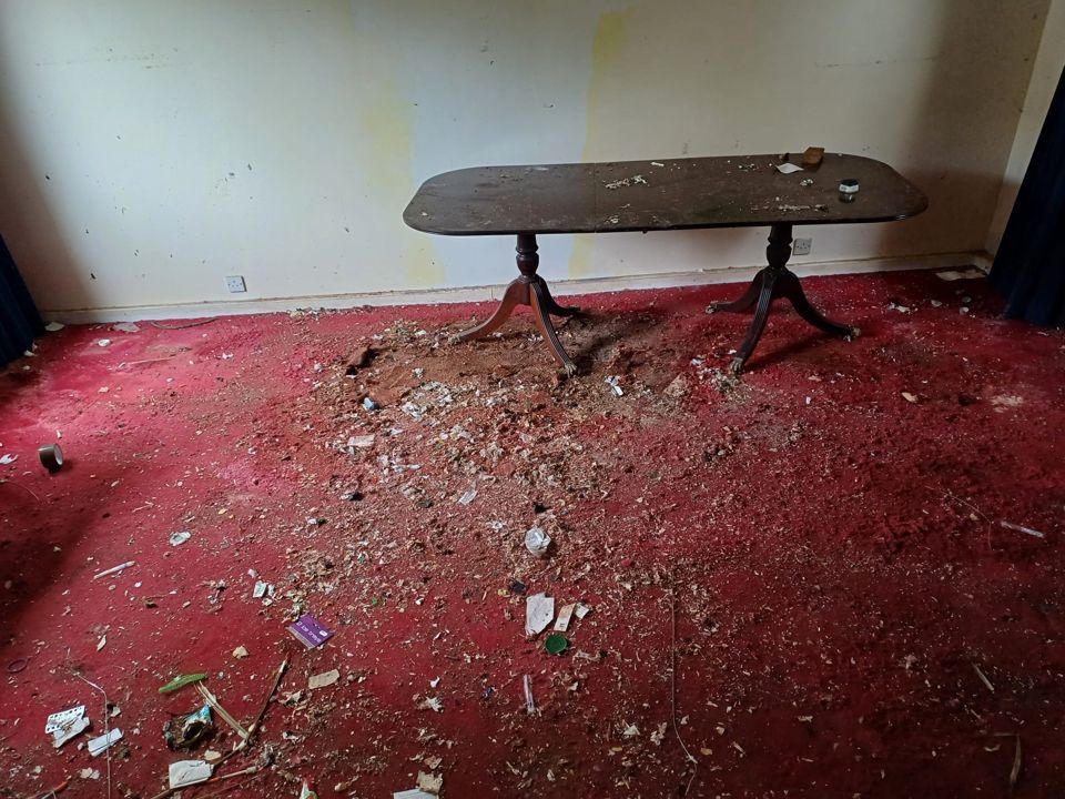 Same room with the floor cleared